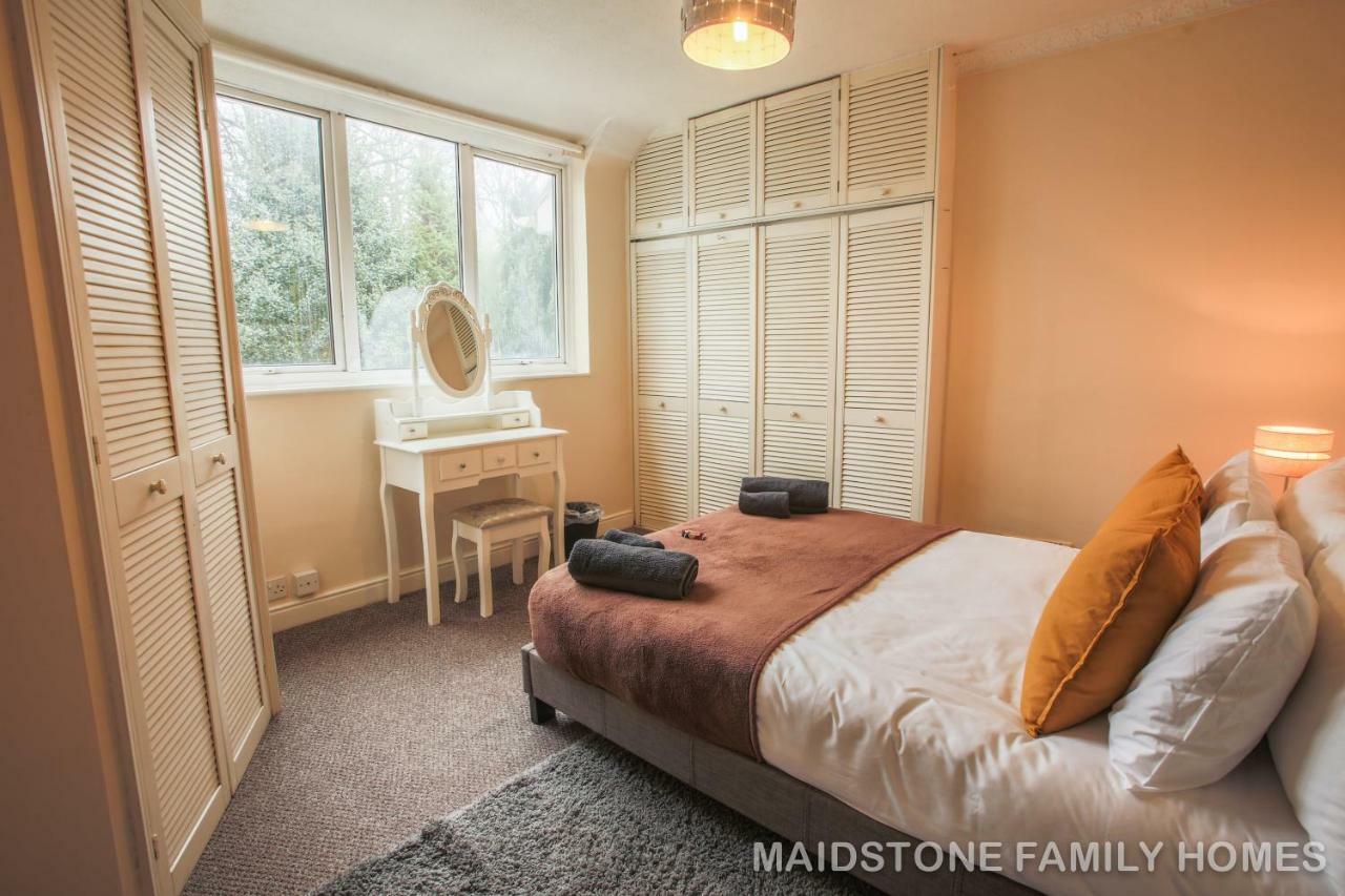 Maidstone Family Homes Upper Road Cottage 外观 照片