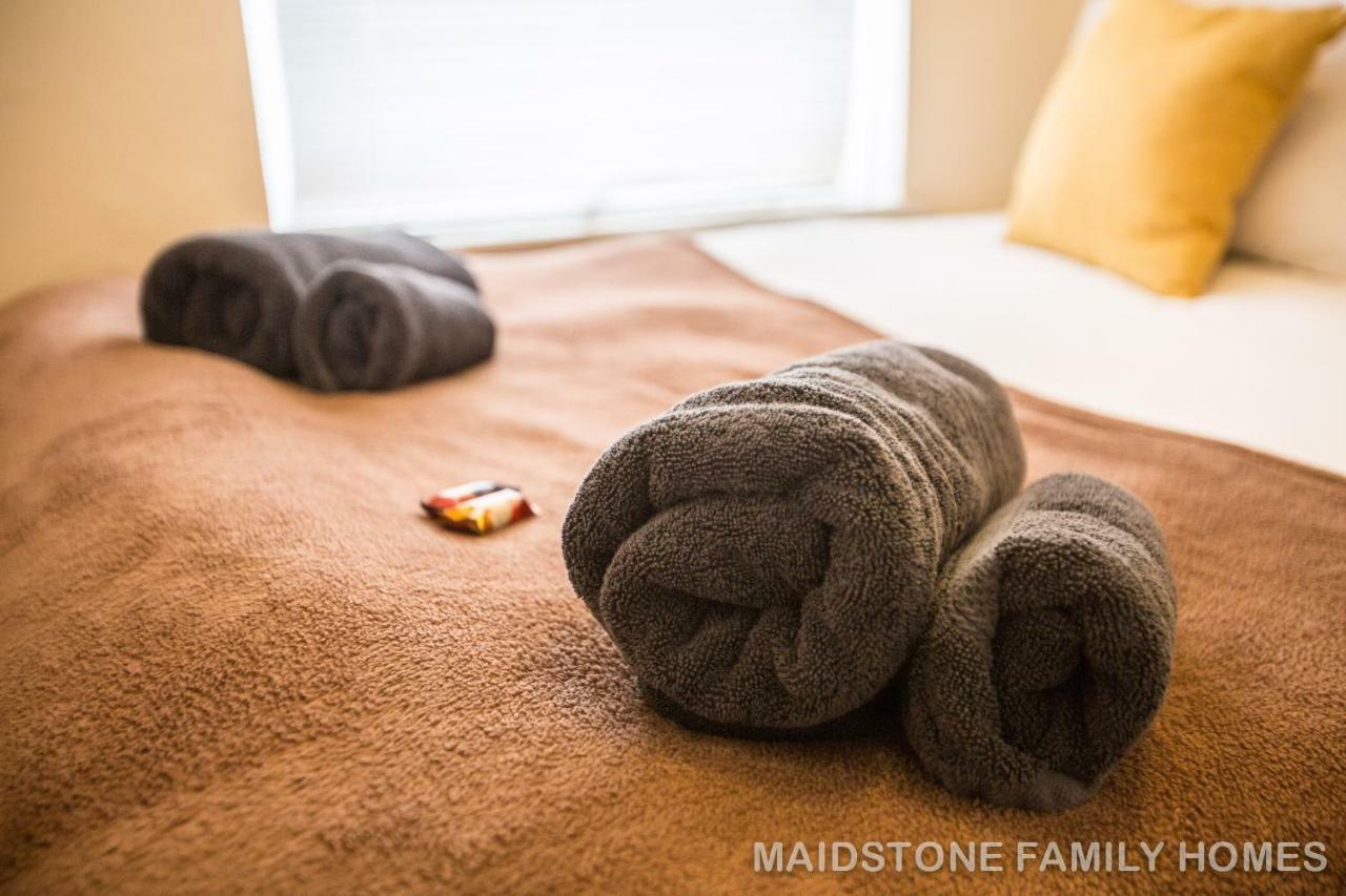 Maidstone Family Homes Upper Road Cottage 外观 照片