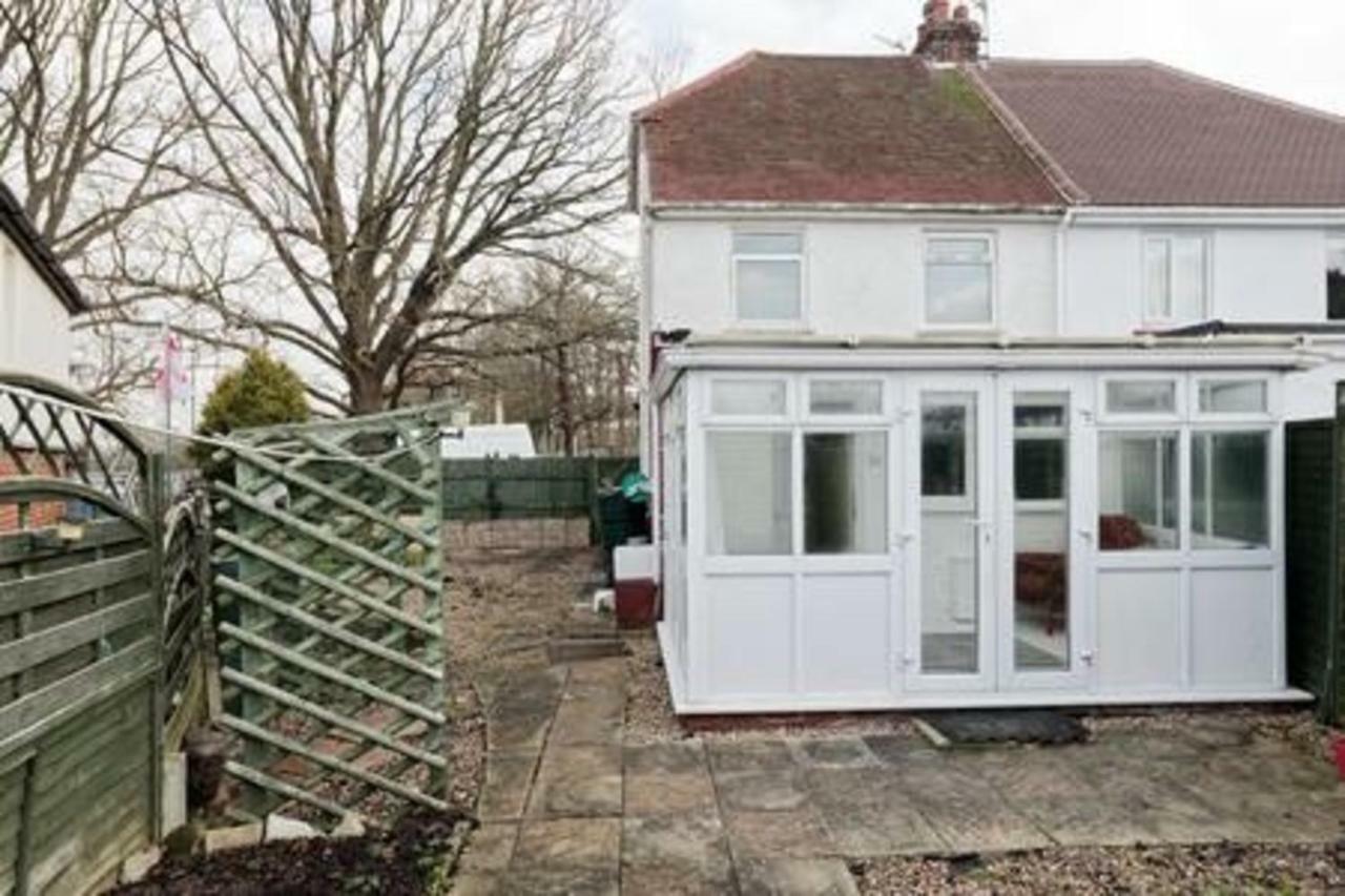 Maidstone Family Homes Upper Road Cottage 外观 照片
