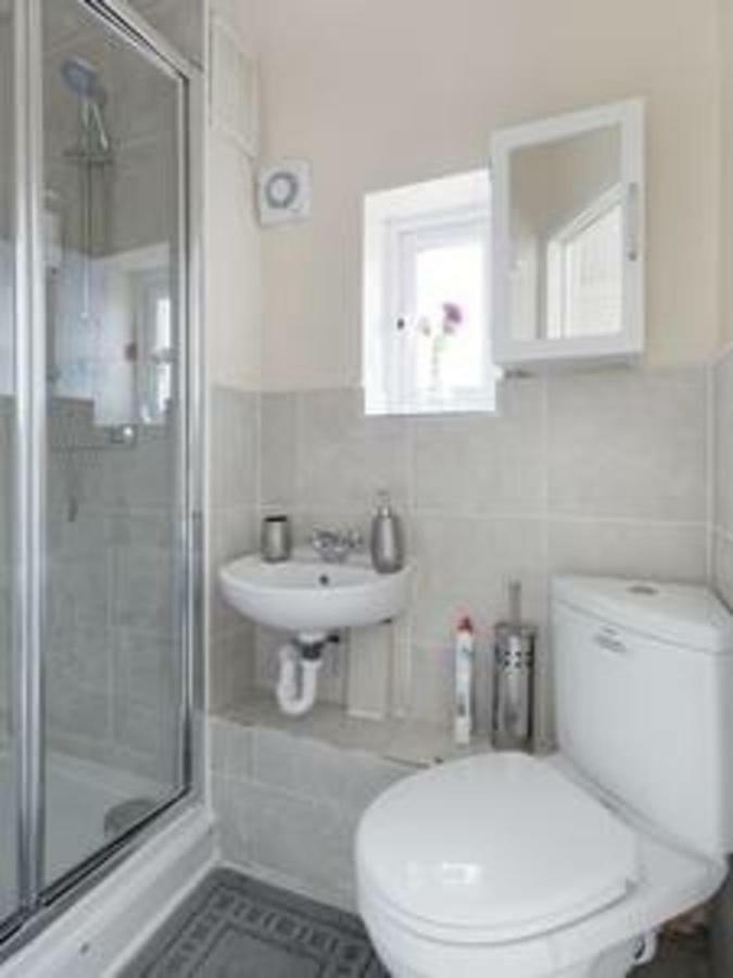 Maidstone Family Homes Upper Road Cottage 外观 照片