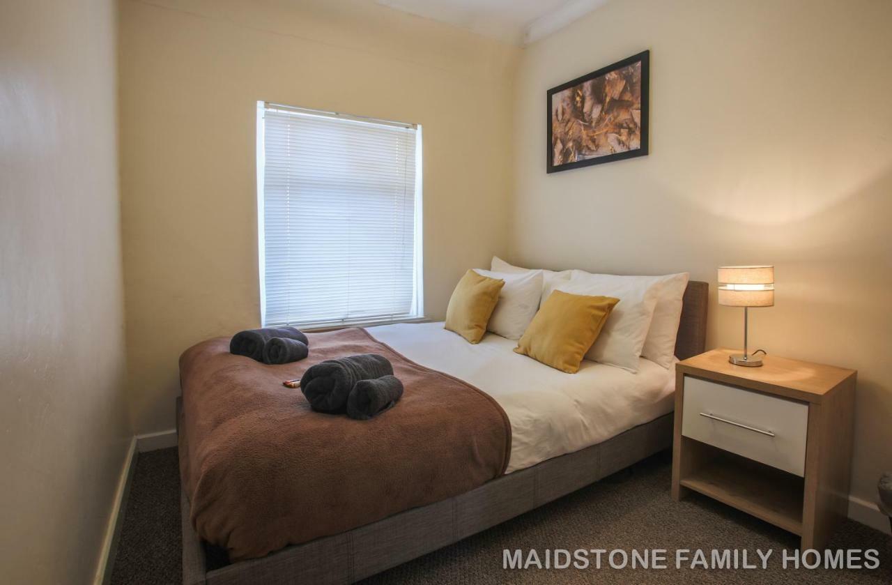 Maidstone Family Homes Upper Road Cottage 外观 照片