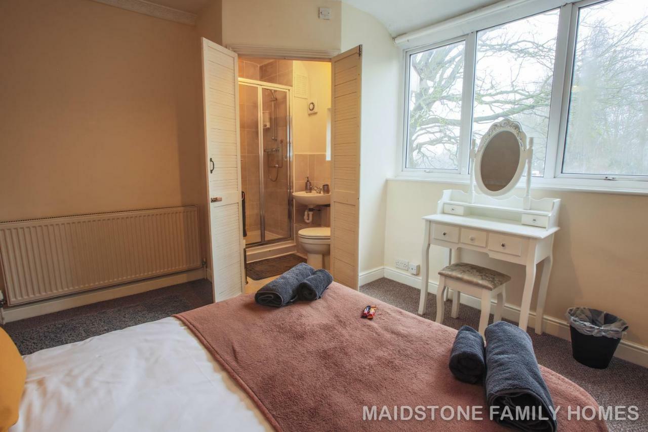 Maidstone Family Homes Upper Road Cottage 外观 照片