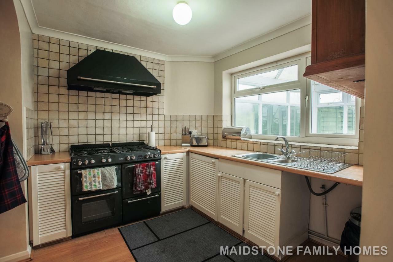 Maidstone Family Homes Upper Road Cottage 外观 照片